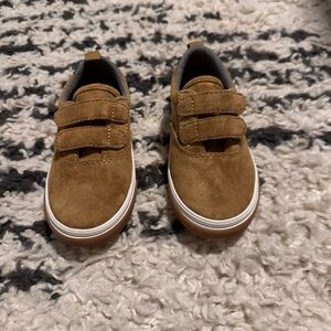 Old navy tan sneakers